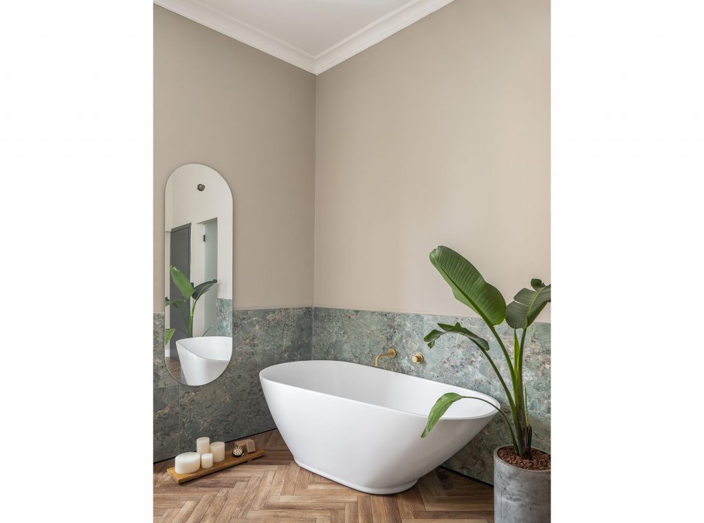 Junior Suite bathroom